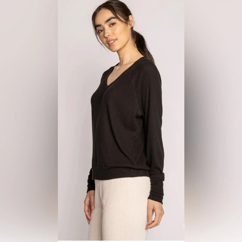 PJ Salvage New Women’s Loungewear Textured Essentials Jammie Set - Picture 6 of 10